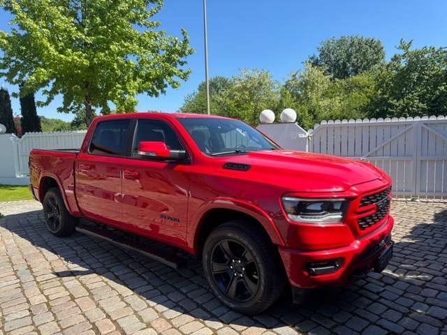 Dodge RAM 1500 5.7L 4x4 Sport/Kamera/Ahk/LED/Navi/LED/