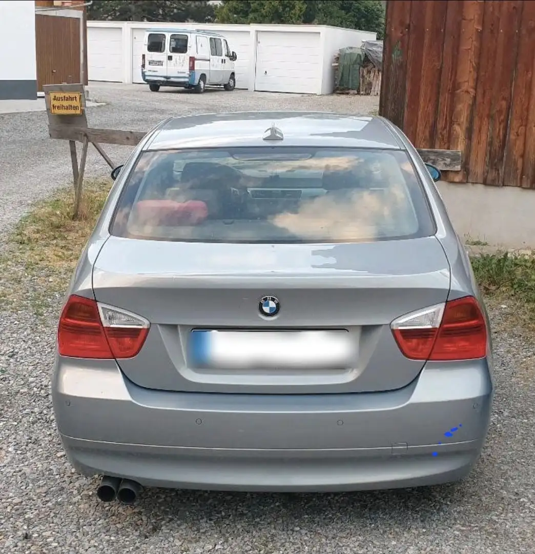 BMW 325 E90 N52 Grau - 2
