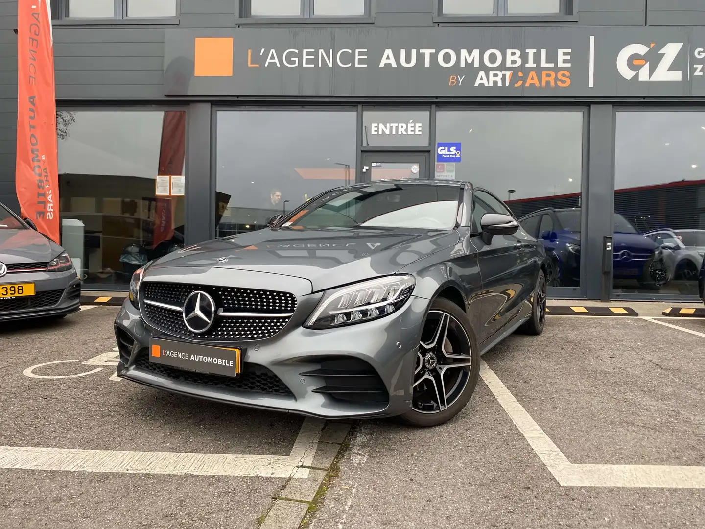 Mercedes-Benz C 180 Coupé  9G-Tronic AMG Line - GA Argent - 2