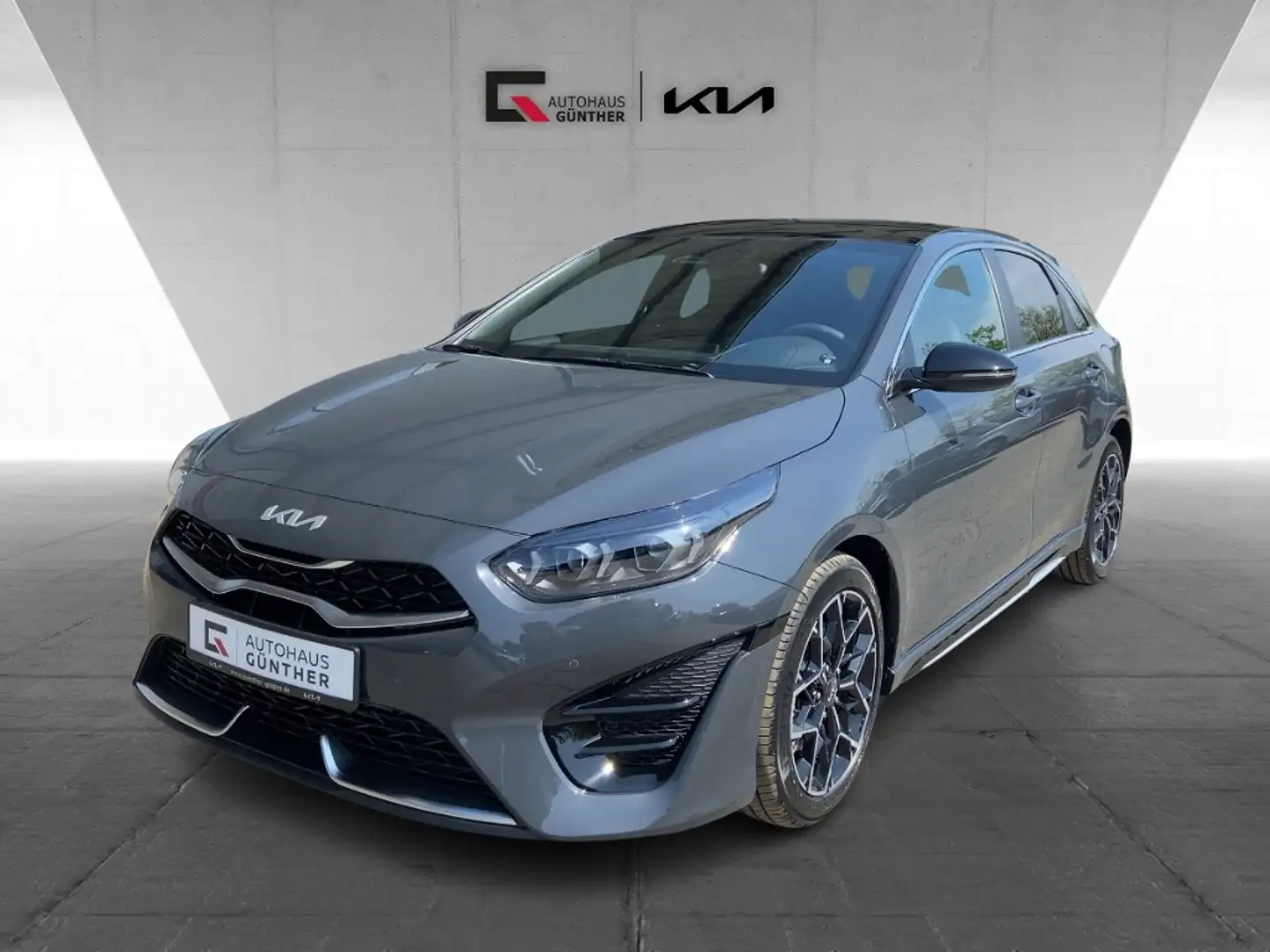 Kia Ceed / cee'd GT Line 1.5 T-GDI Leder Technik Glasdach Schwarz - 1