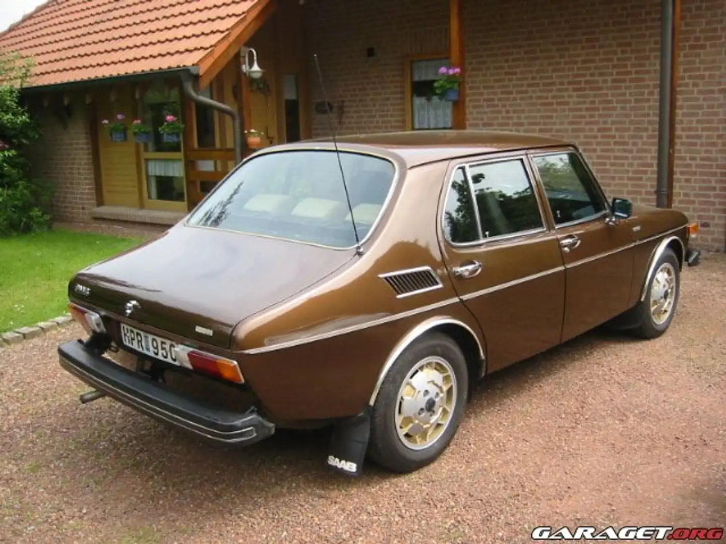 Saab 99 GLE Marrón - 2