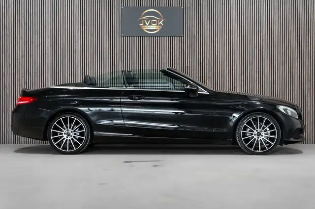 Mercedes-Benz C-Class view 7