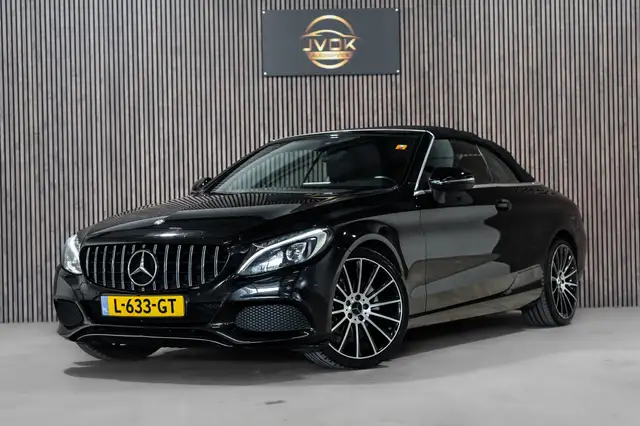 Mercedes-Benz C-Class view 2