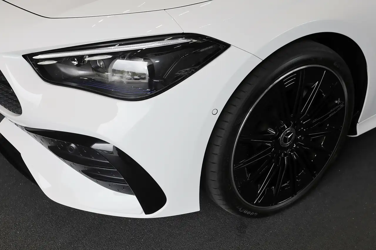 Mercedes-Benz CLE 200 Cabrio AMG HEADUP+MEMORY+KEYLESS+20" 3