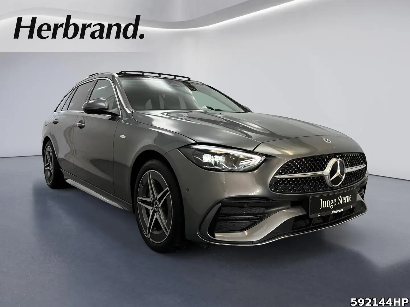 Mercedes-Benz C 300 e T AMG DISTRONIC AHK Panoramadach CarPlay Grau - 2