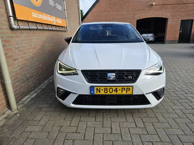 SEAT Ibiza view 2