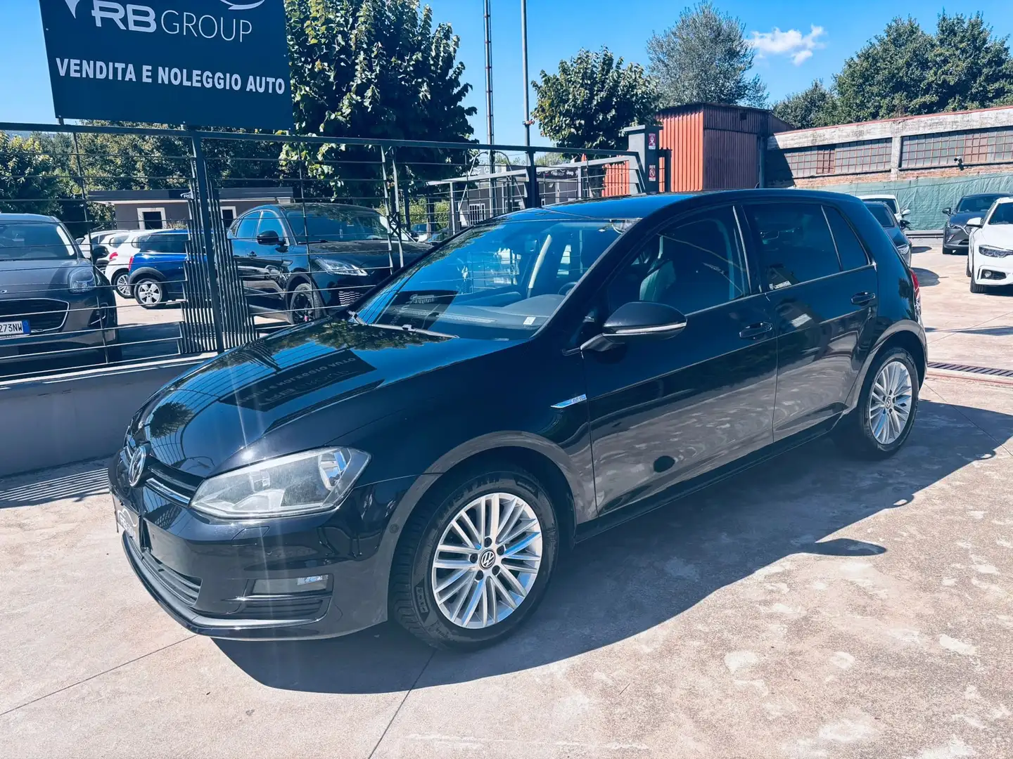 Volkswagen Golf Golf VII 2013 5p 1.6 tdi Comf. Business 110cv Nero - 1