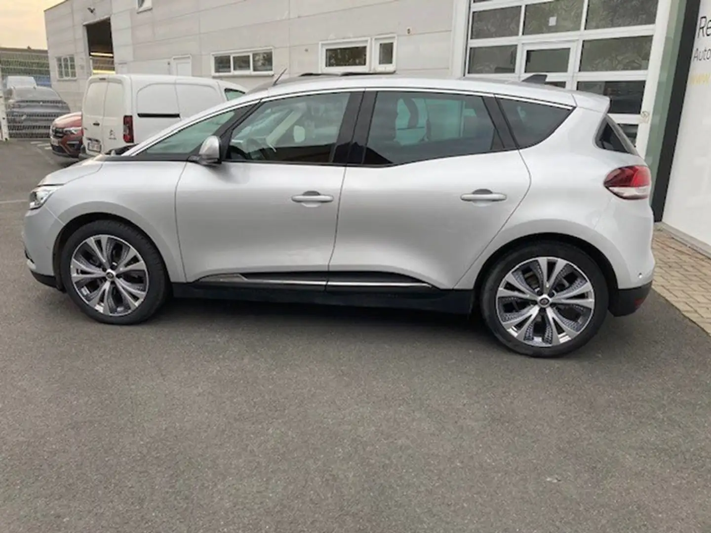 Renault Scenic INTENSE BLUE DCI 120 AUT - 2