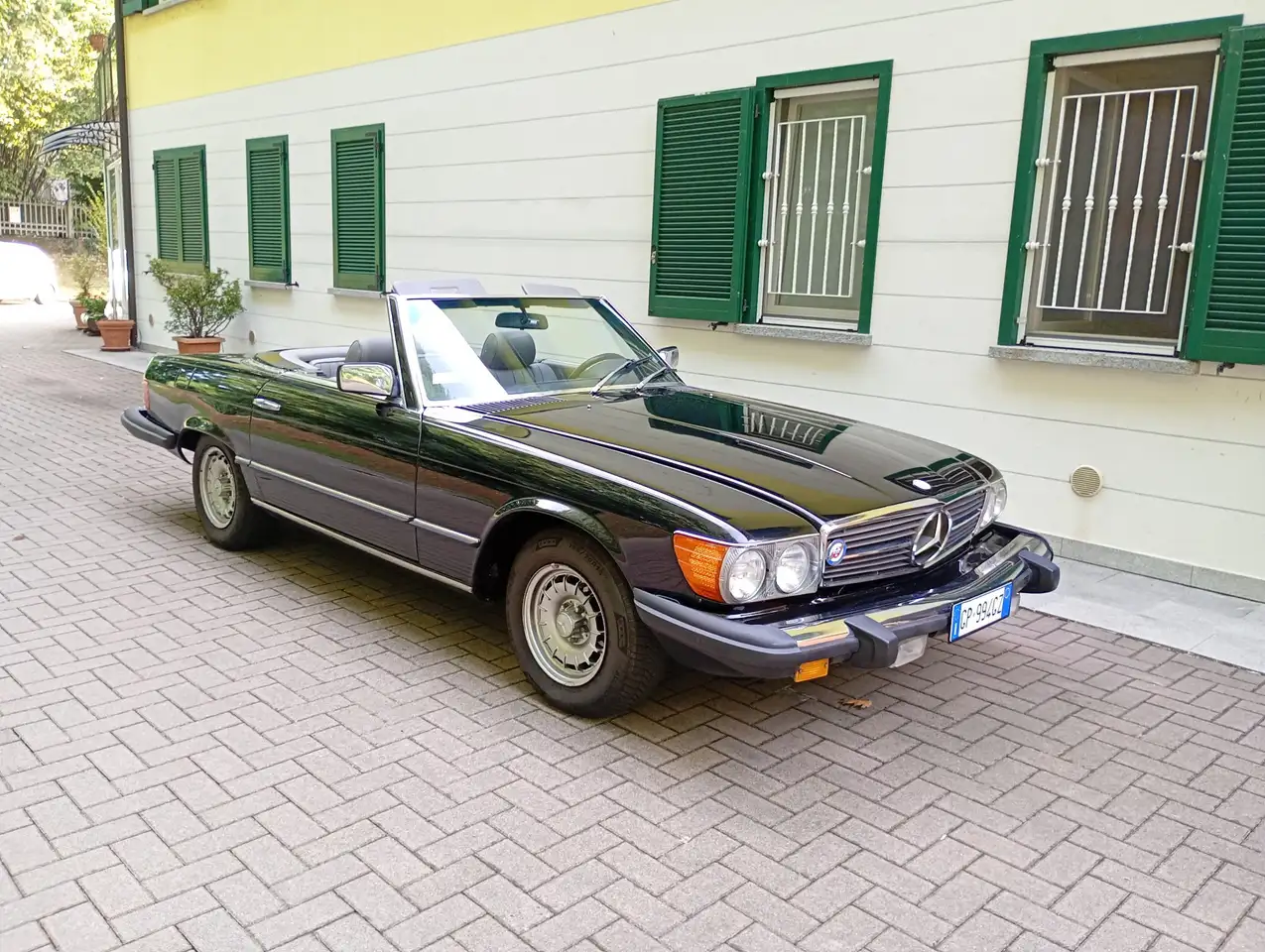 Mercedes-Benz SL 380 CABRIO 2 + 2 HARD TOP INTERNI IN PELLE NUOVI, foto 2