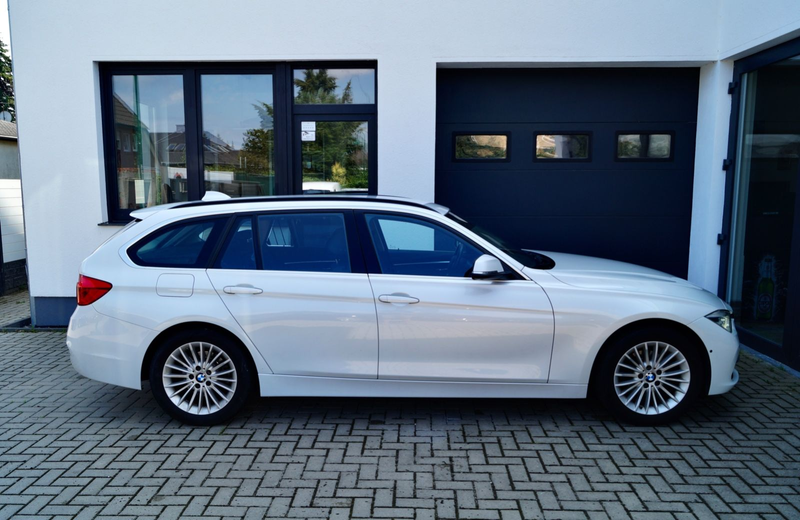 BMW 318 i Touring Luxury Line Purity — photo 9