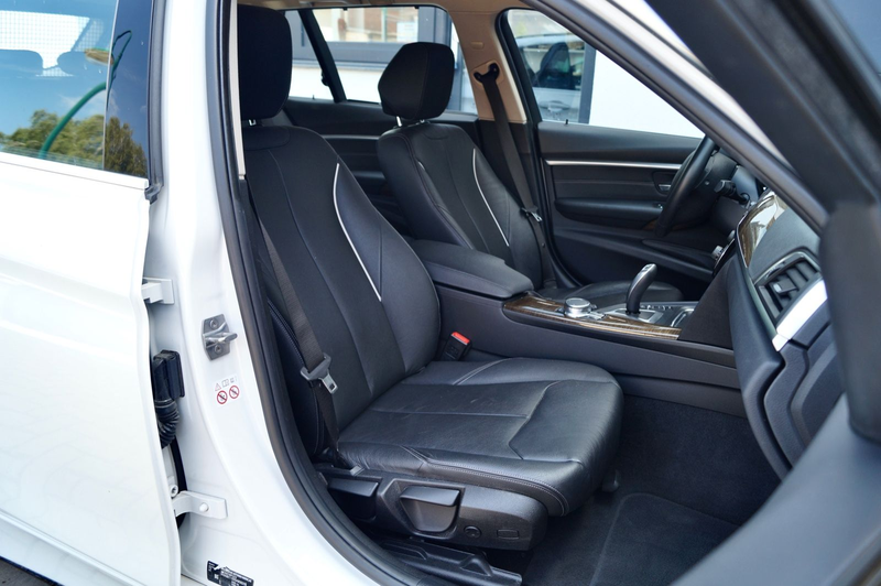 BMW 318 i Touring Luxury Line Purity — photo 11