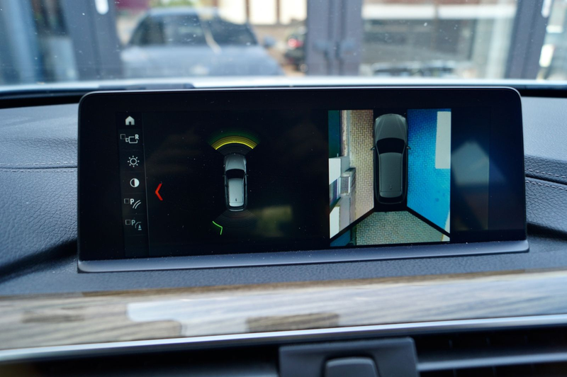 BMW 318 i Touring Luxury Line Purity — photo 15