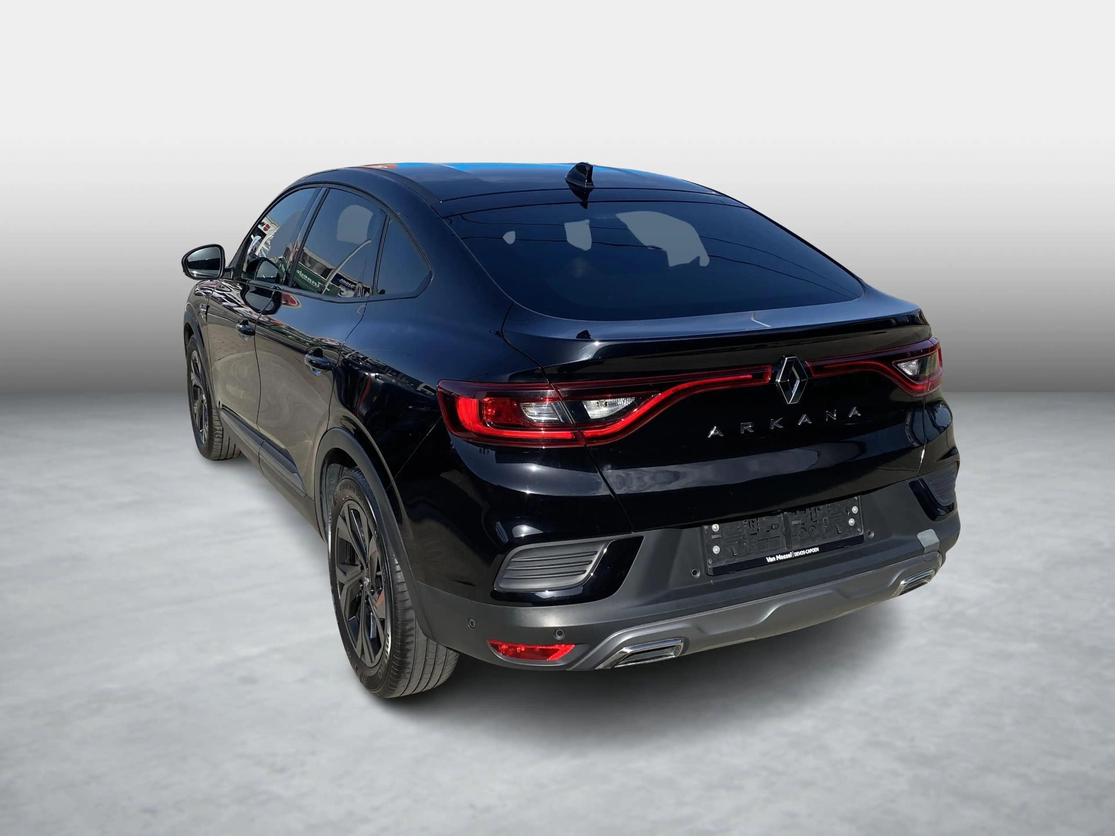 Renault Arkana R.S.Line TCe 160 EDC — photo 5