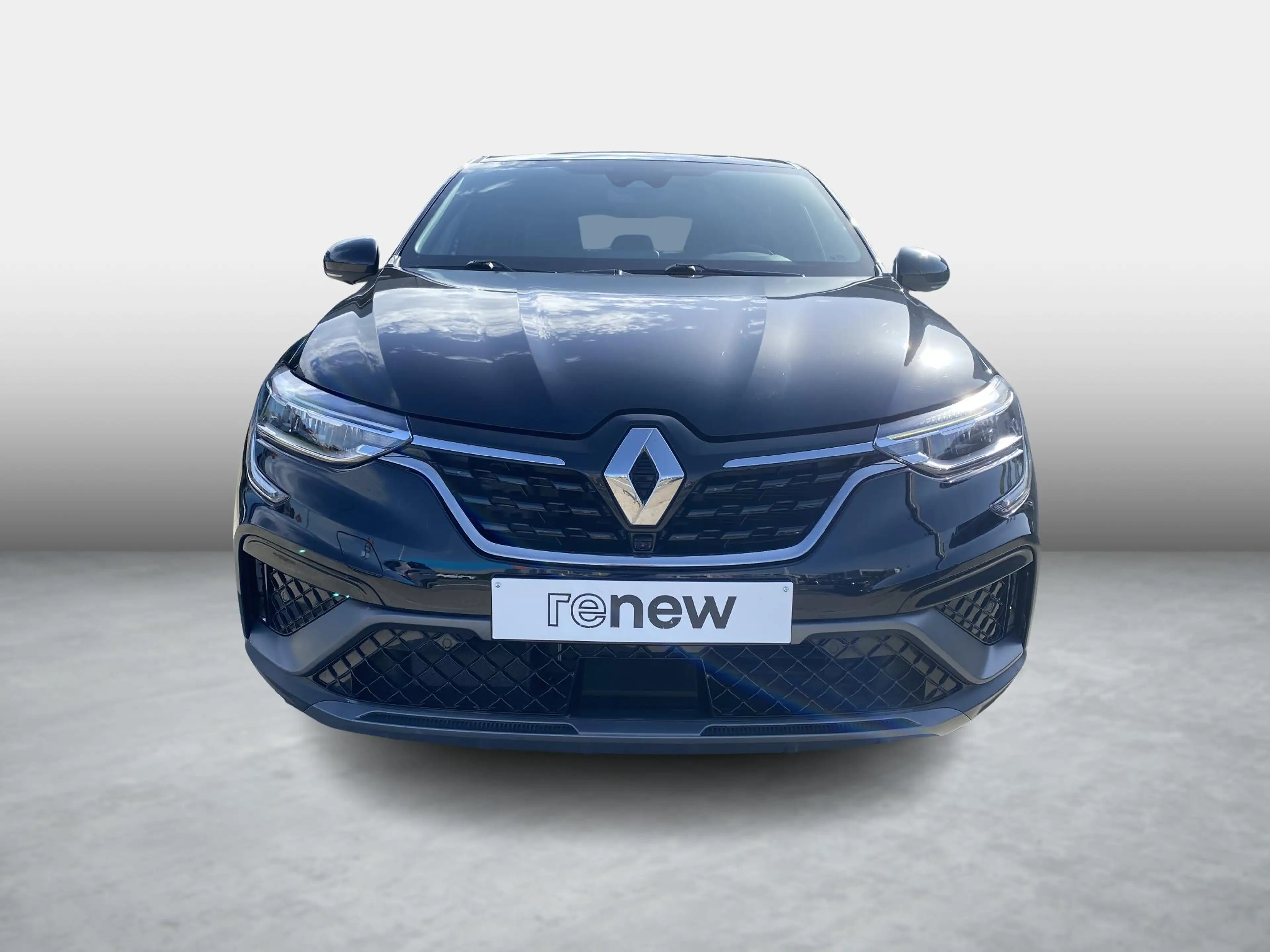 Renault Arkana R.S.Line TCe 160 EDC — photo 2