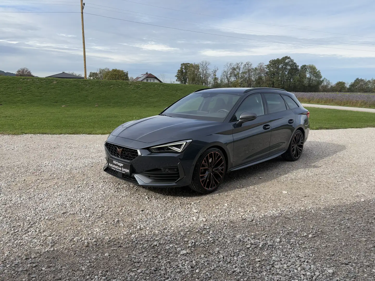 CUPRA Leon VZ 4Drive*Pano*Schalensitze*Werksgarantie* Grau - 2