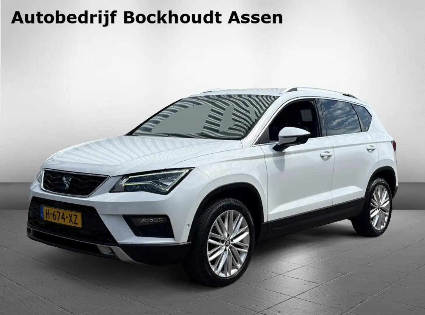 SEAT Ateca 1.5 TSI Xcellence Business Intens Automaat 360 Cam Wit - 1