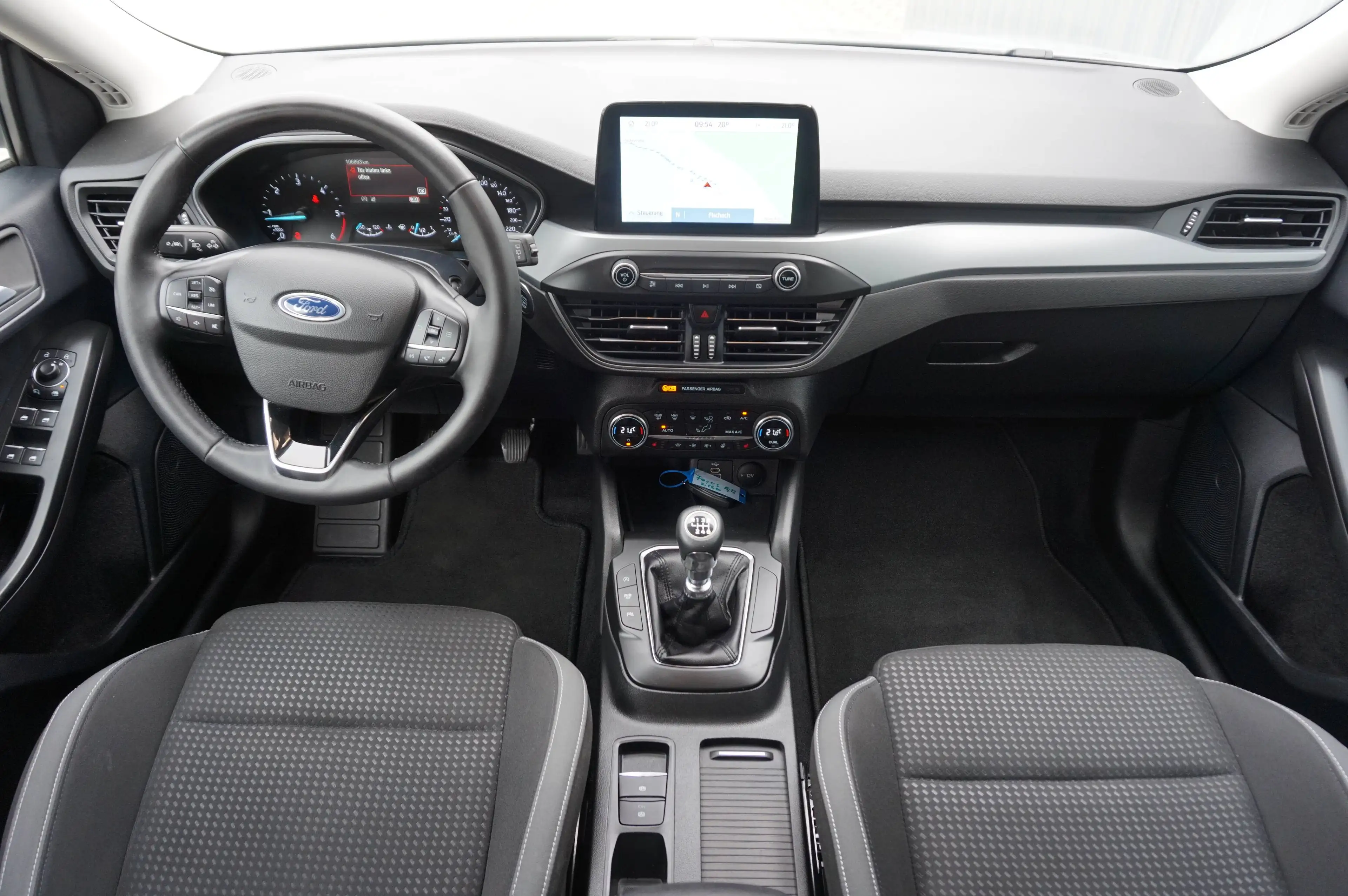 Ford Focus Turnier 1,5 TDCI Cool & Co. Top gepf. 1-Hand Kundendienst gepflegt — photo 8