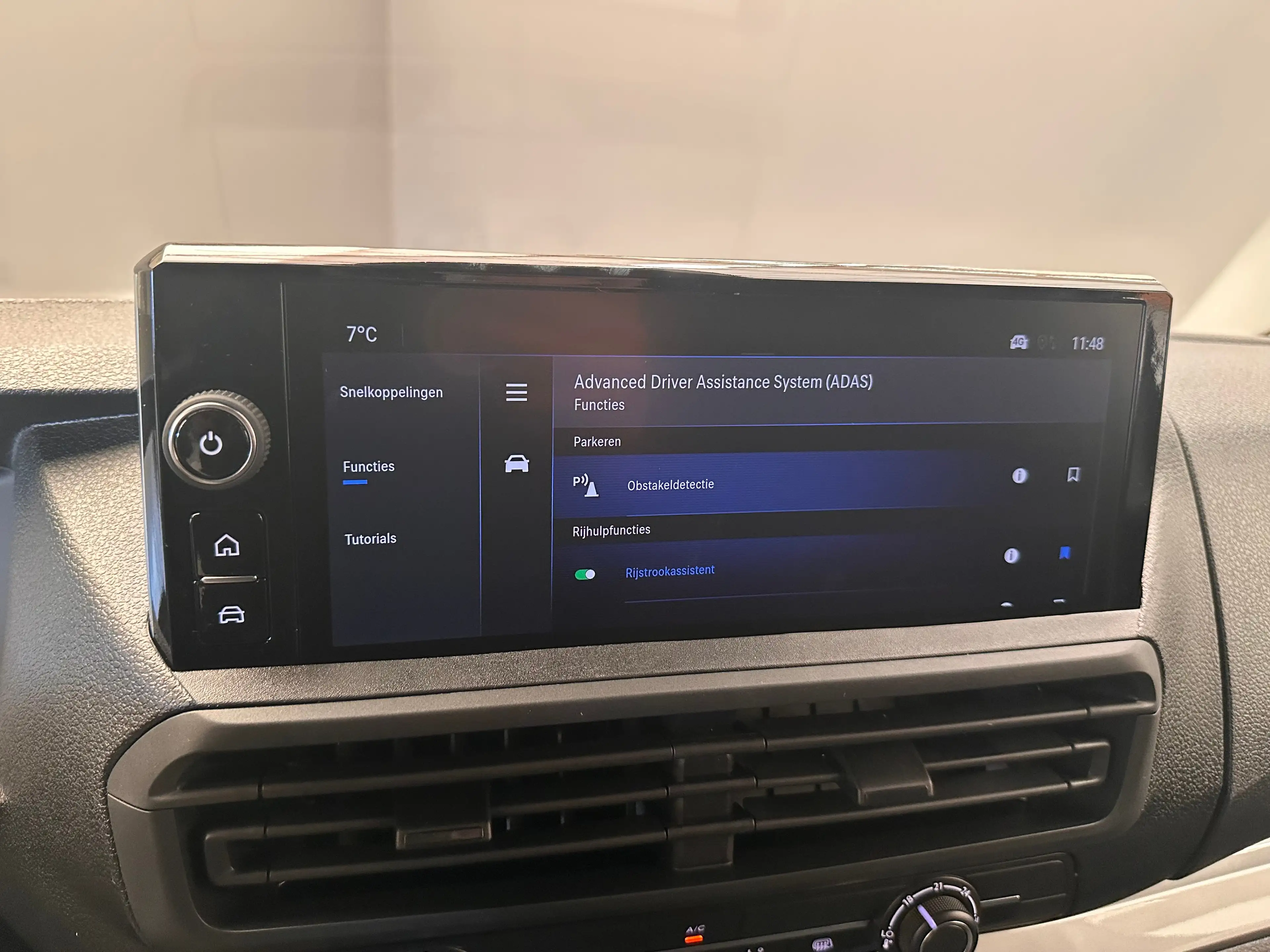 Opel Vivaro-e Electric L2 75 kWh | 11 kW lader | Apple Carplay/A — photo 25