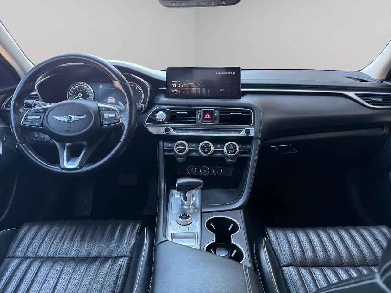 Genesis G70 снимка Genesis G70