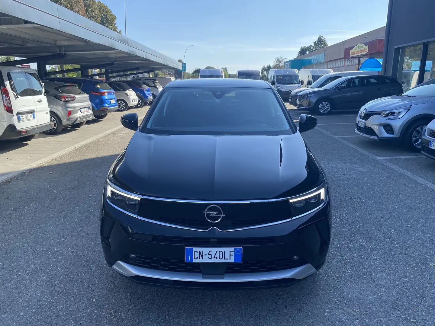 Opel Grandland Grandland 1.5 diesel Ecotec aut. Business Elegance Zwart - 2