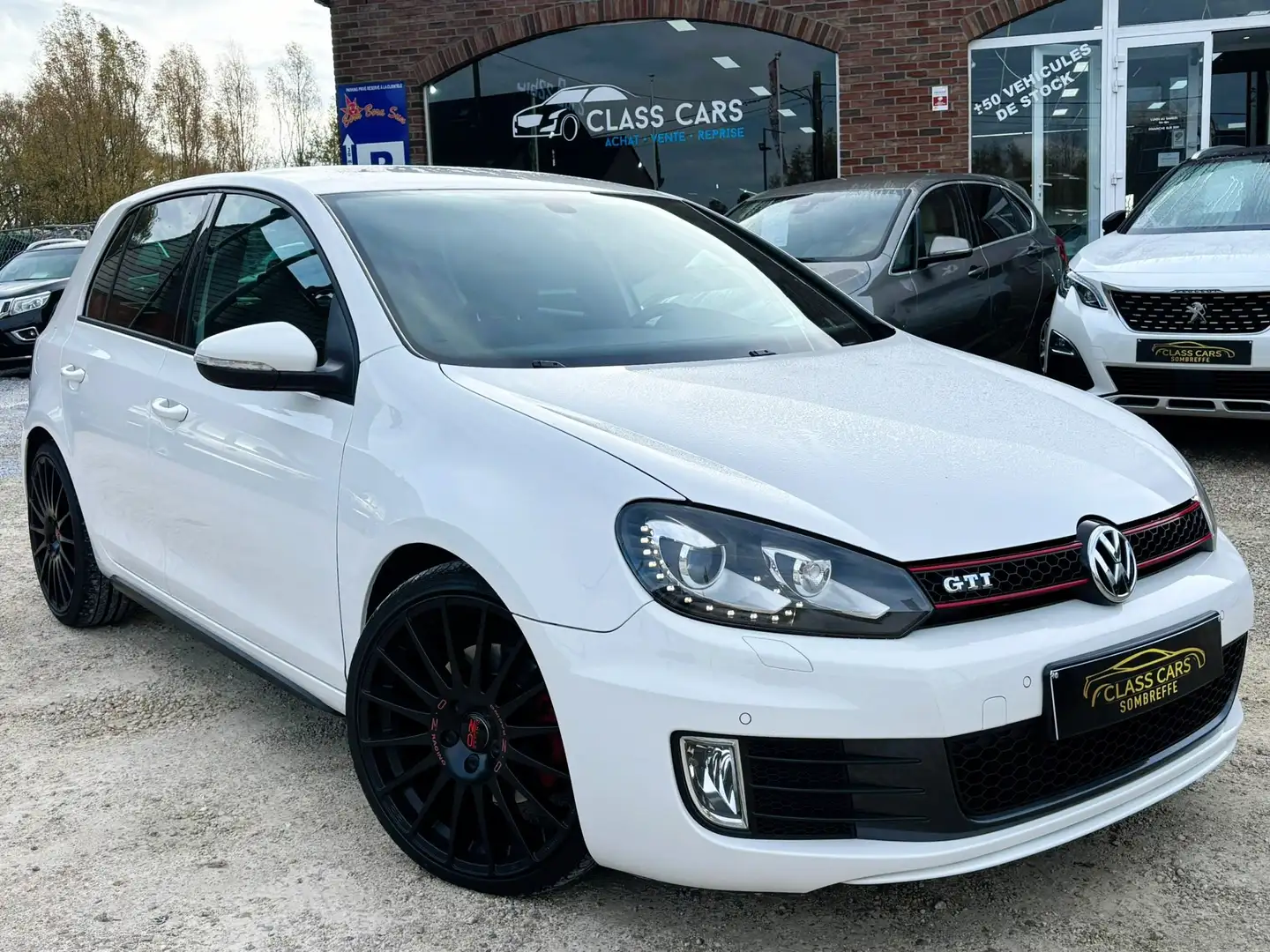 Volkswagen Golf GTI 2.0 TSI NAVI CARPLAY JA OZ19 CARNET BIXENON EUR5 Blanc - 2
