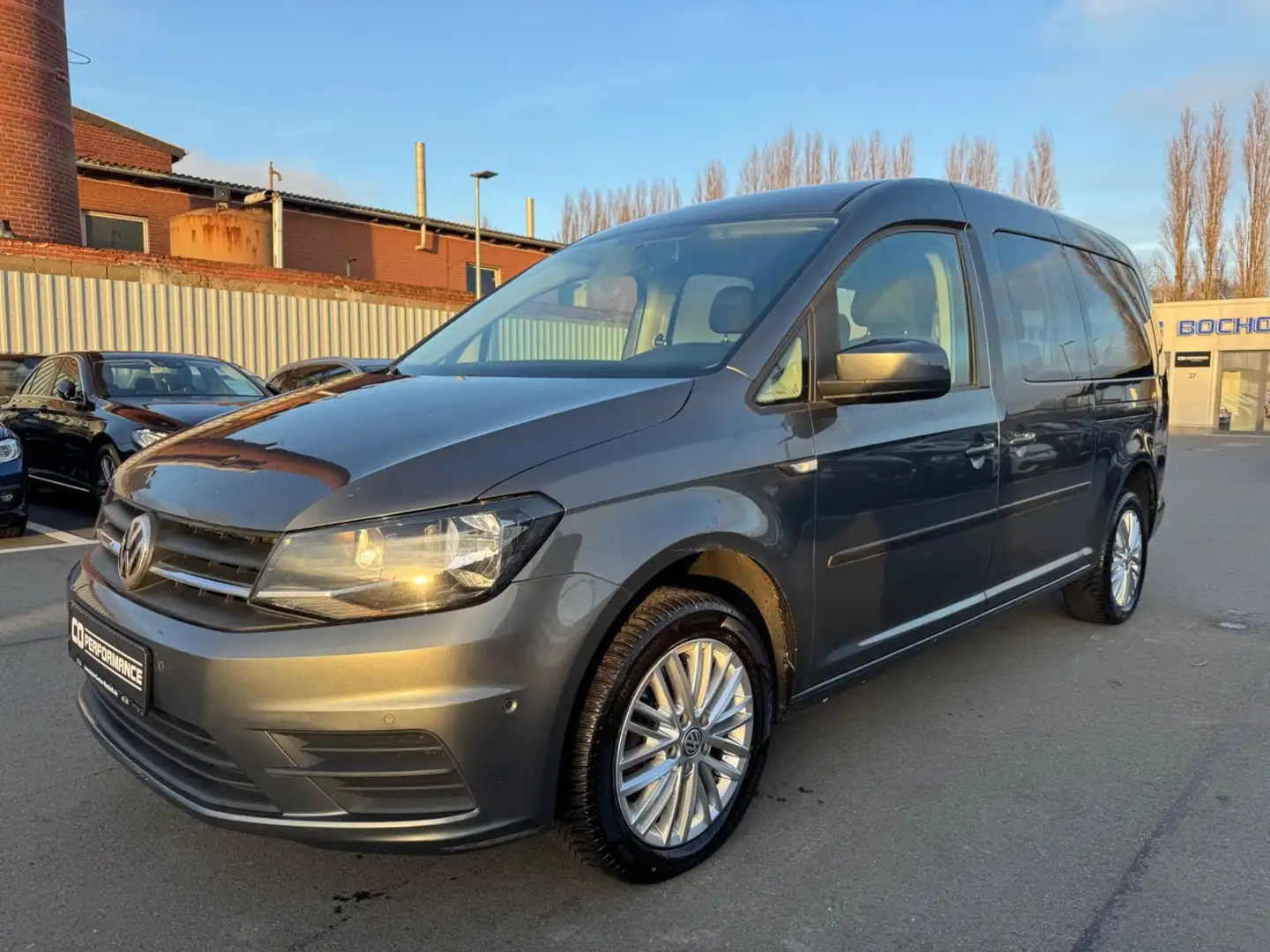 Volkswagen Sonstige Caddy Maxi BMT*TEMP*PDC*KLIMA*TRENDLINE Grau - 1