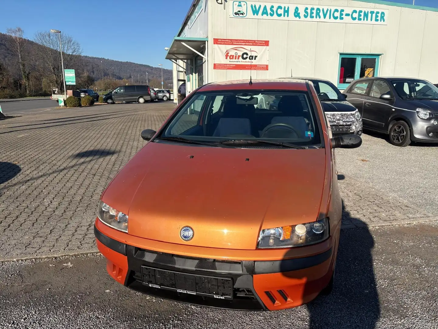 Fiat Punto Punto 1.2 16V ELX 01/27TÜV Automatik 67TKM Orange - 2