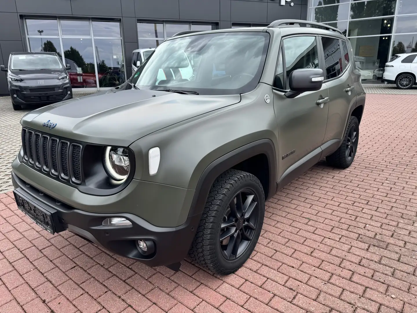 Jeep Renegade 4xe Trailhawk Verde - 2