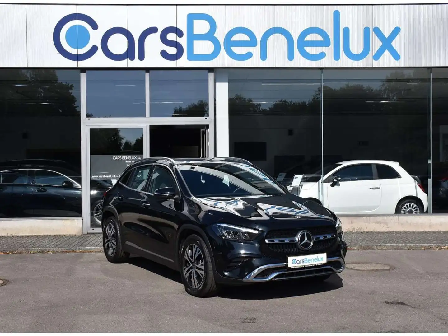 Mercedes-Benz GLA 180 CDI Luxury Line 8G-Tronic CUIR LANE CAM KEYLESS Noir - 1