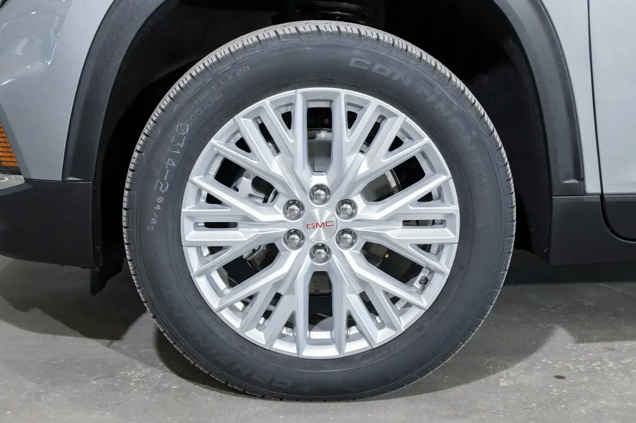 GMC Acadia снимка GMC Acadia