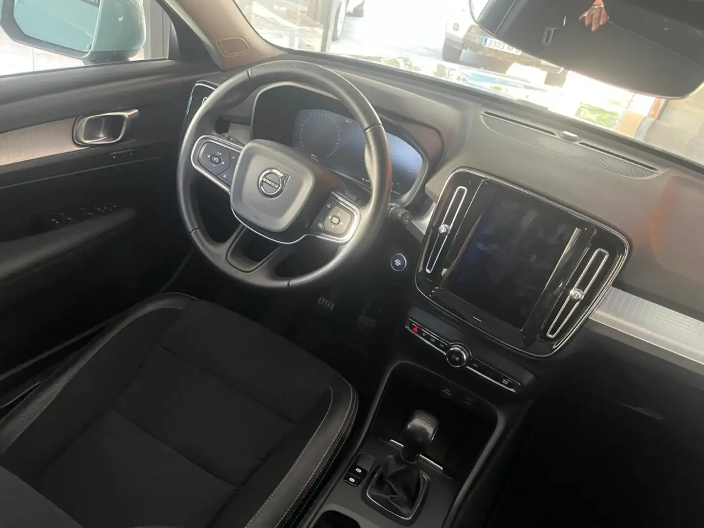 Volvo XC40 D3 Bleu - 2