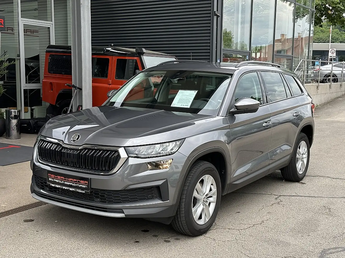 Skoda Kodiaq 2,0 TDI Ambition DSG / AHK Grau - 1