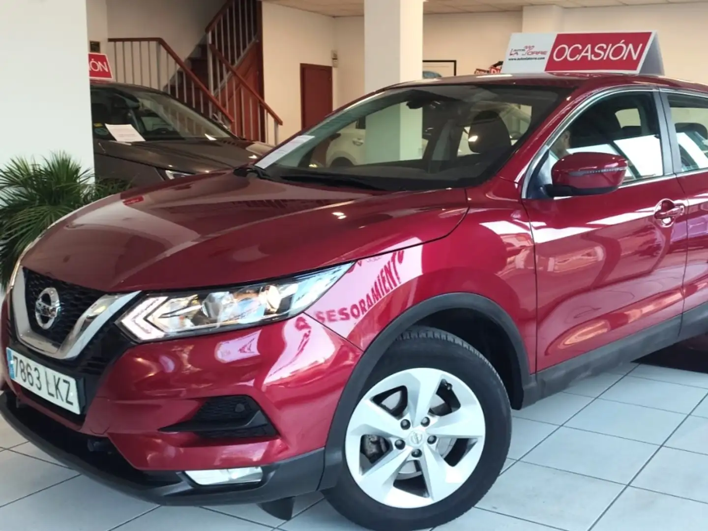 Nissan Qashqai 1.5dCi N-Connecta 4x2 85kW Paars - 1