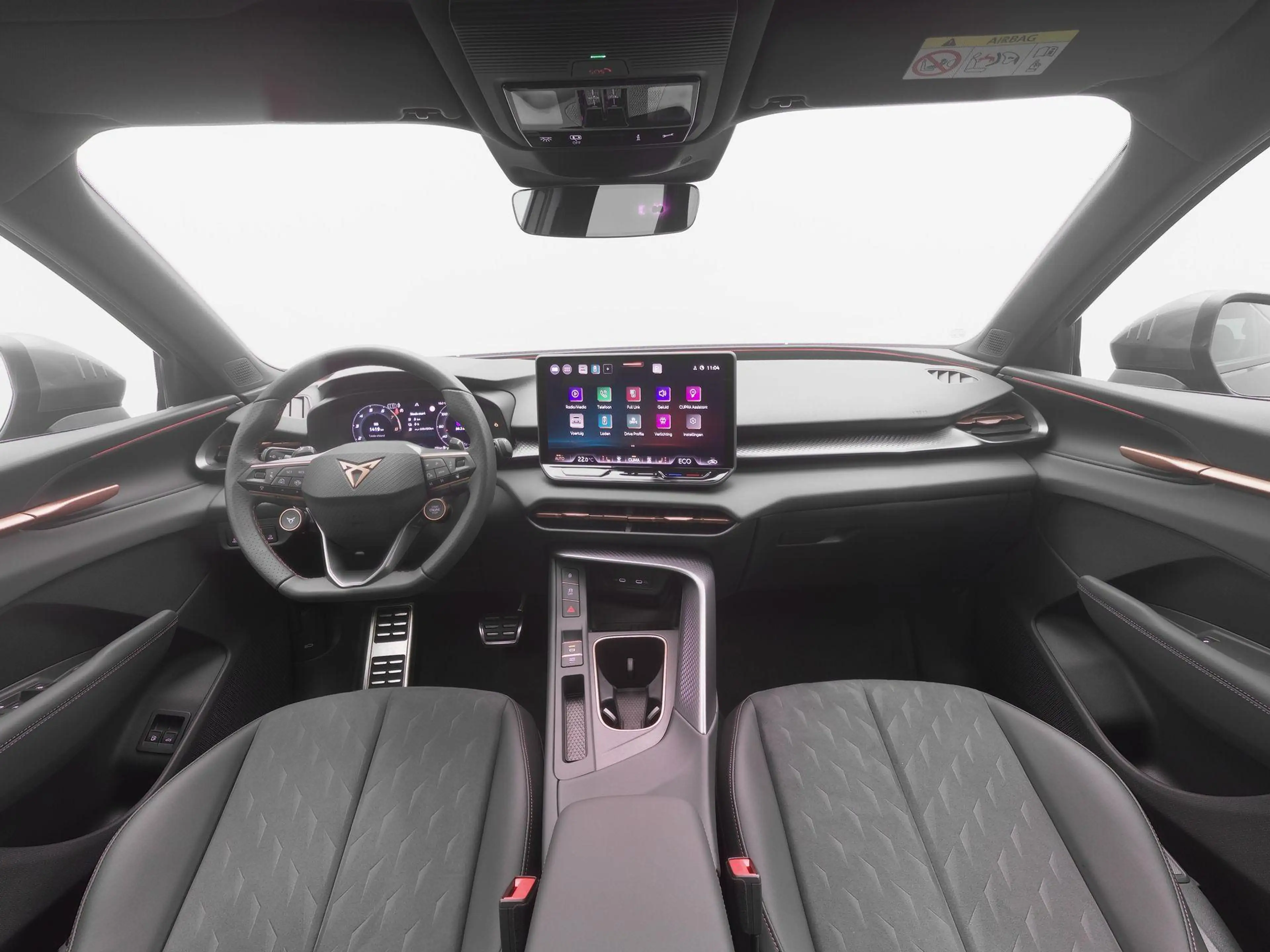 CUPRA Terramar 1.5 TSI e-Hybrid 272pk VZ Limited | Trekhaak | Pan — photo 3