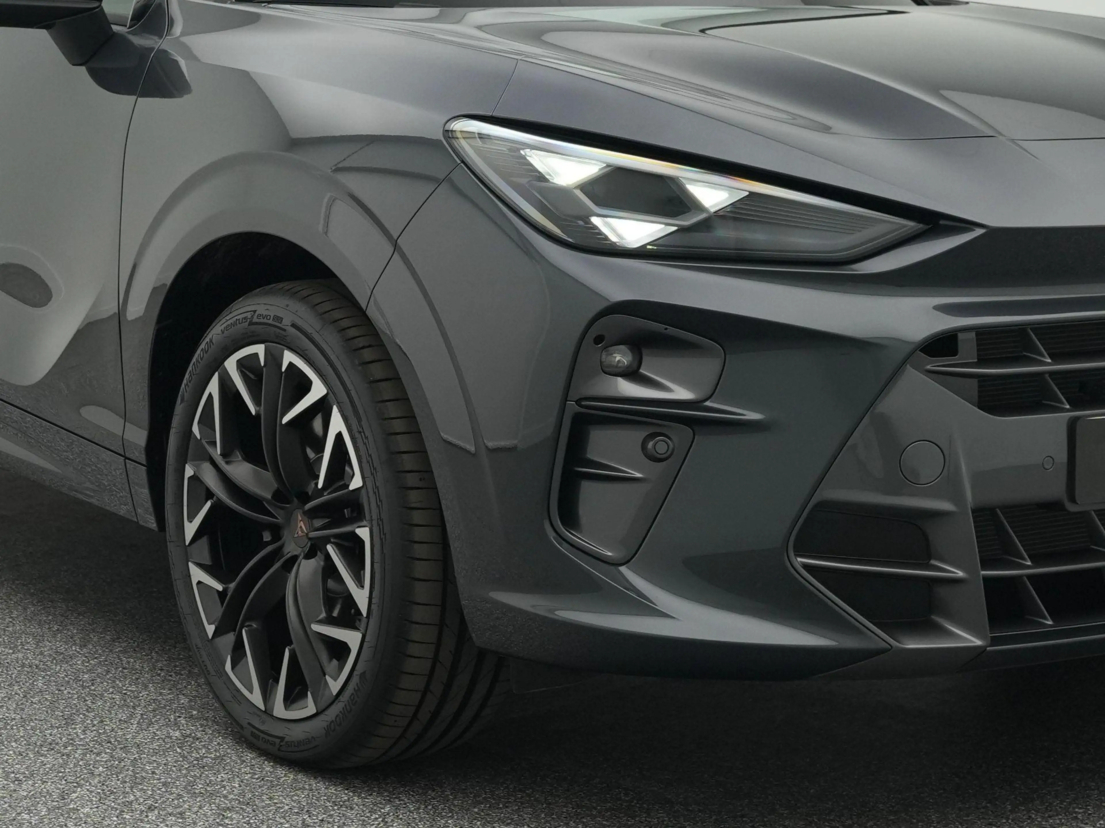 CUPRA Terramar 1.5 TSI e-Hybrid 272pk VZ Limited | Trekhaak | Pan — photo 14