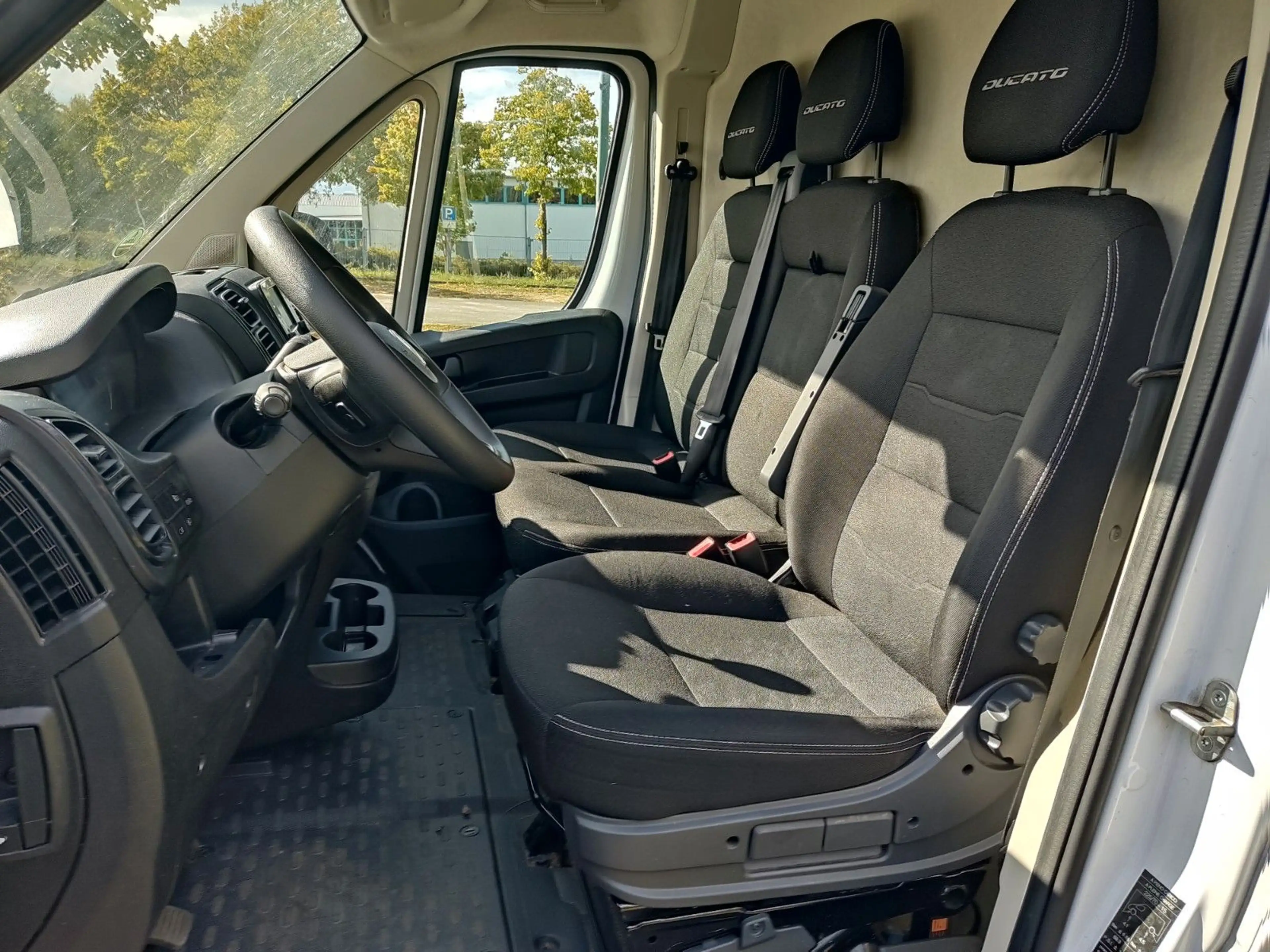 Fiat Ducato Kasten 33 120 L2H2 Euro6 Klima PDC — photo 5