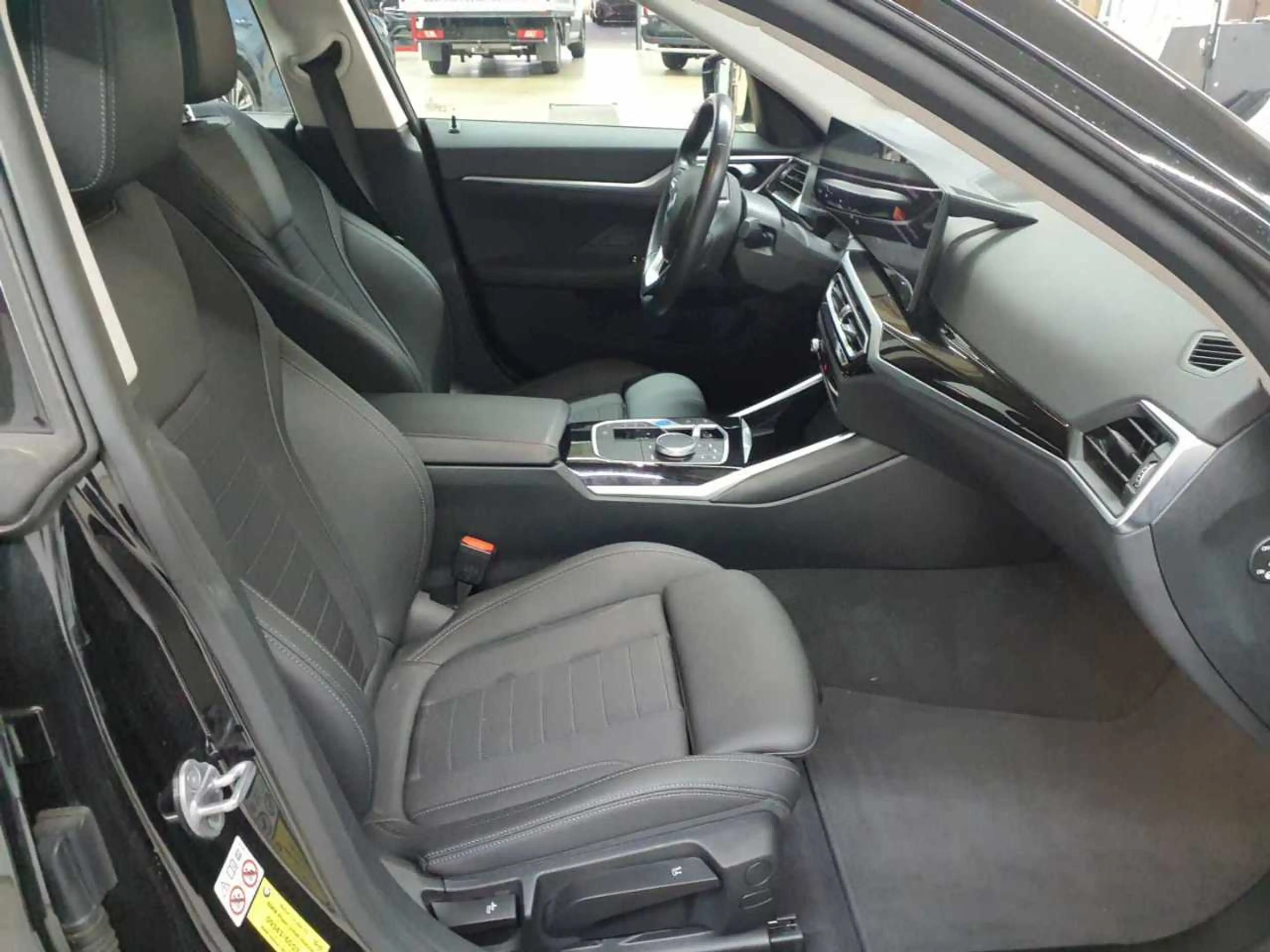 BMW i4 i4 eDrive35 Gran Coupe Navi SHZ LED — photo 7