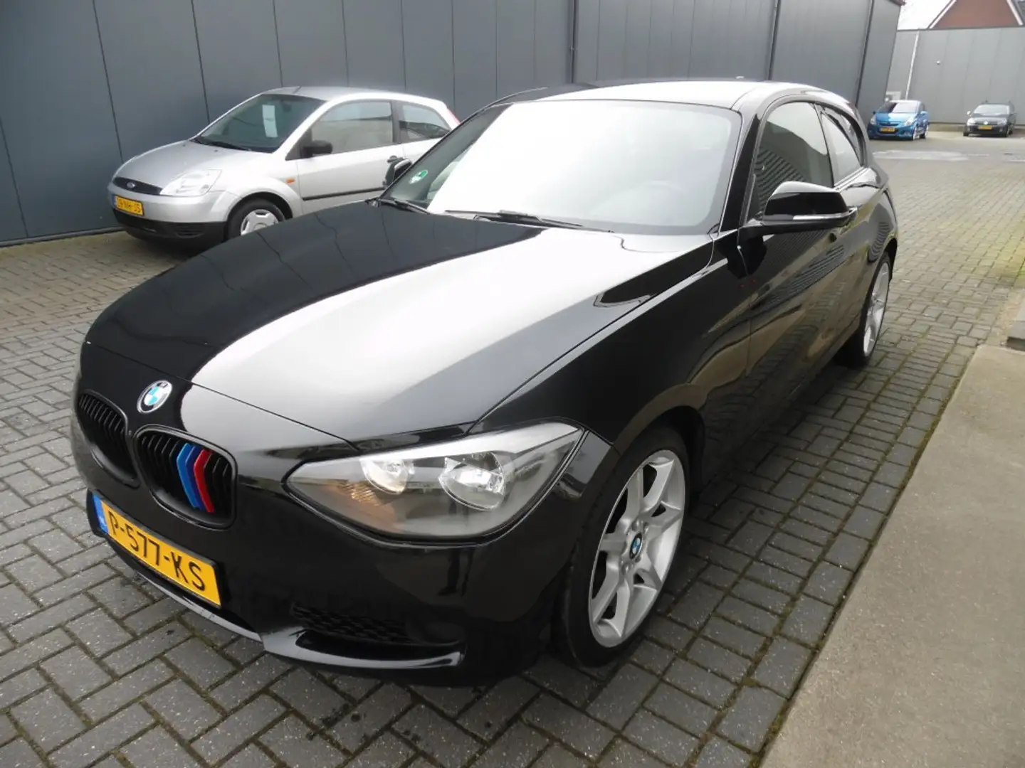 BMW 114 114I EDE Schwarz - 1