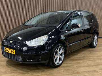 2.0 Titanium|Navigatie|Climate Control|