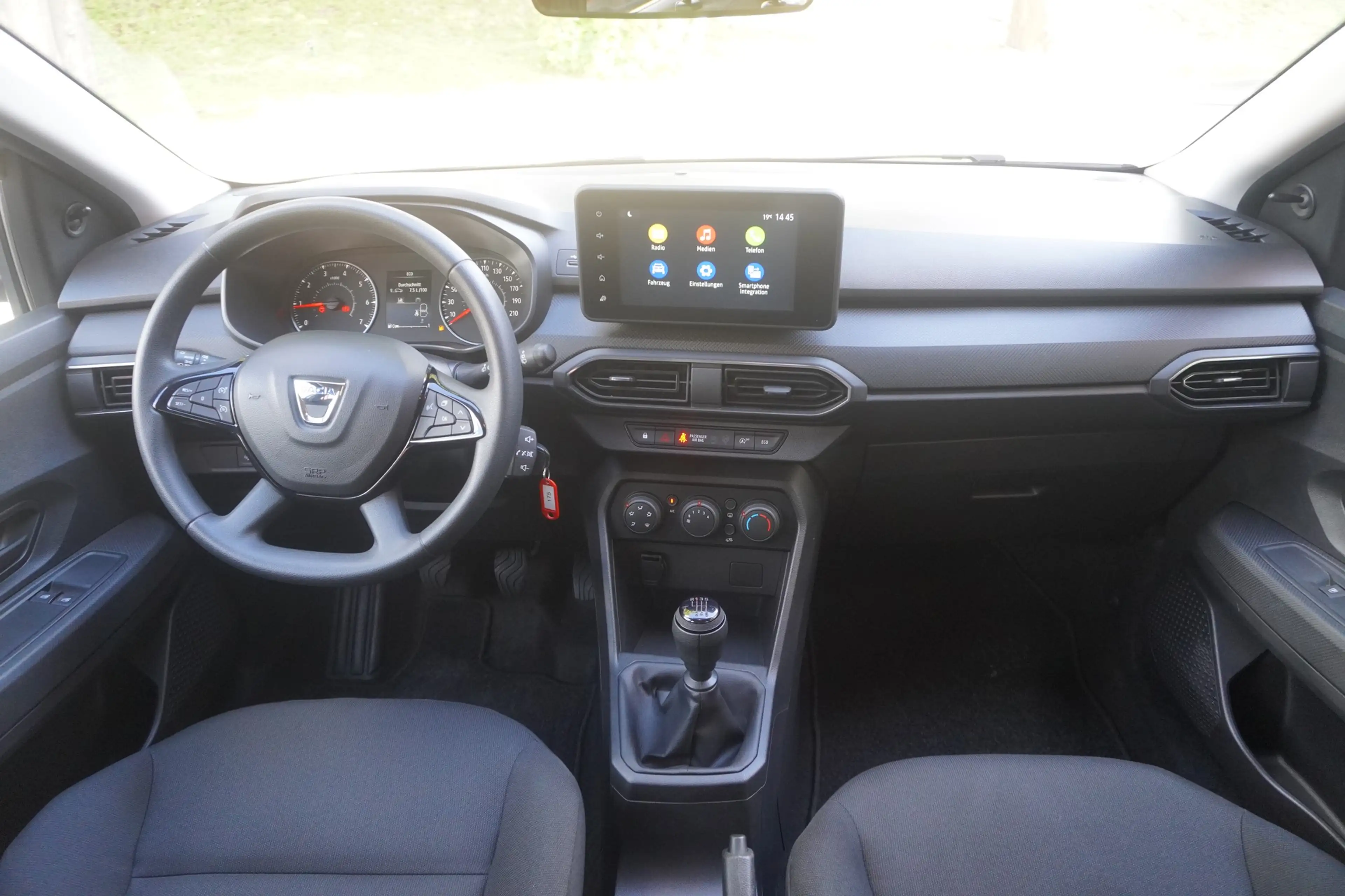 Dacia Jogger 1.0 TCE Essential 7-Sitzer Android Apple — photo 15