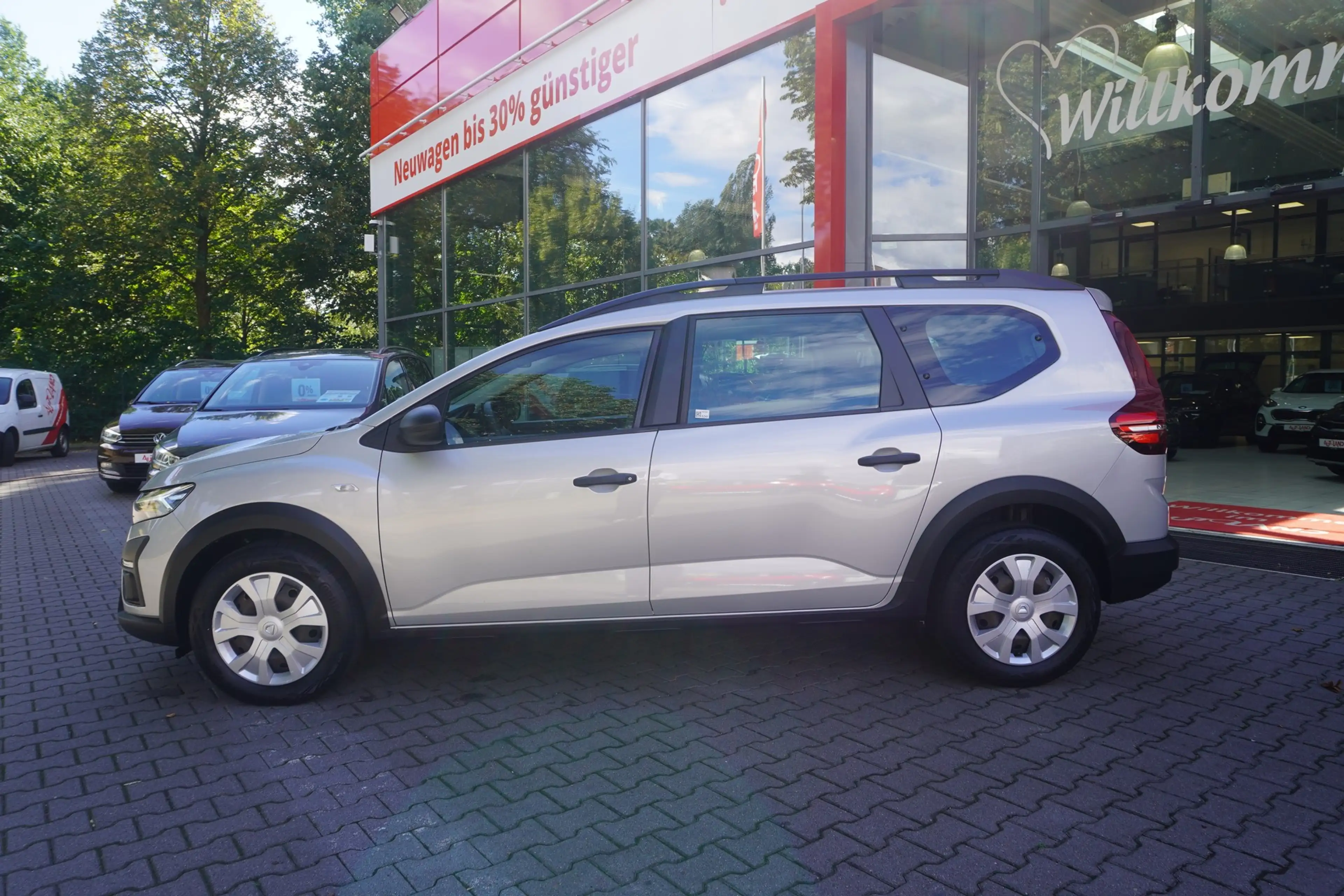Dacia Jogger 1.0 TCE Essential 7-Sitzer Android Apple — photo 9