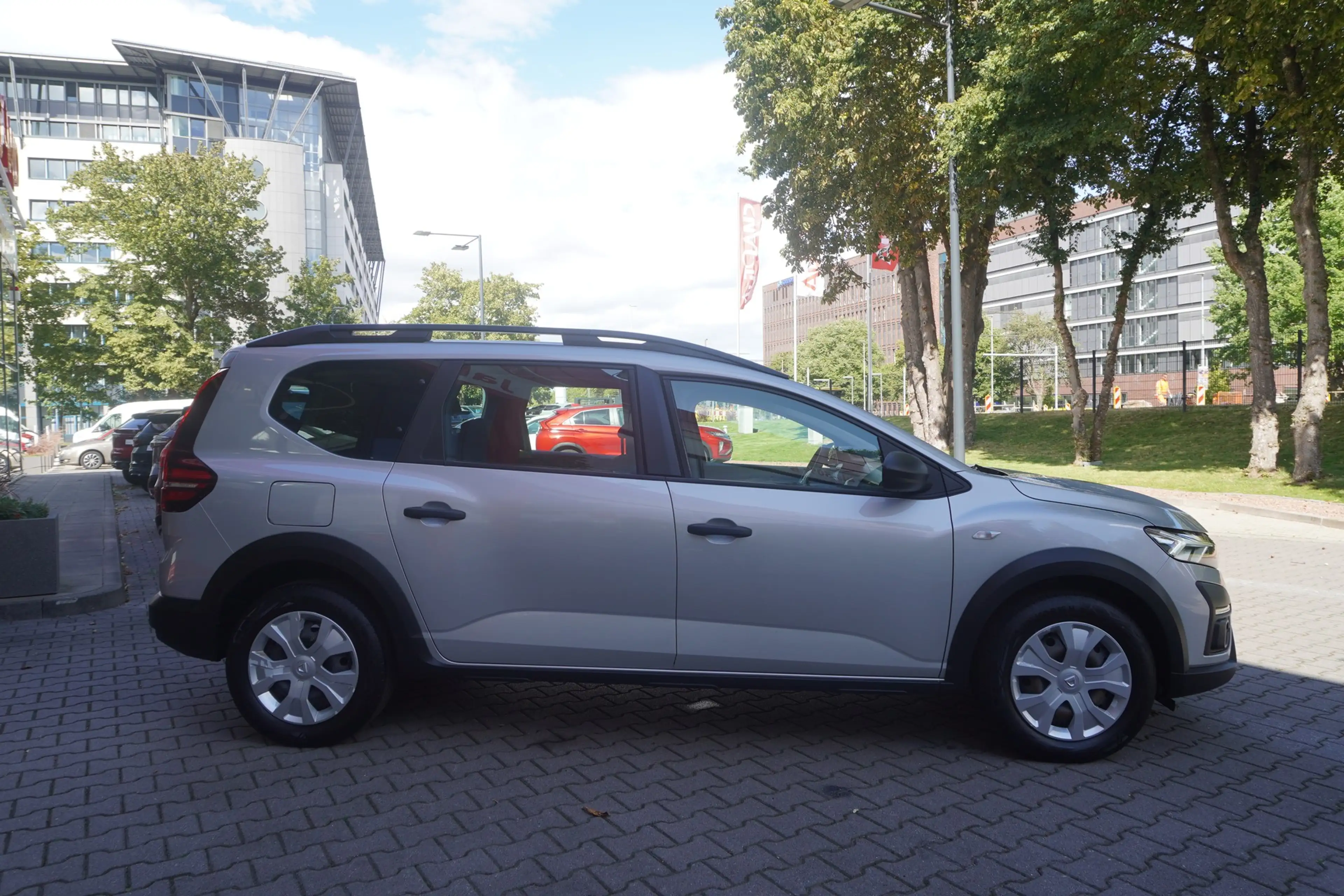 Dacia Jogger 1.0 TCE Essential 7-Sitzer Android Apple — photo 5