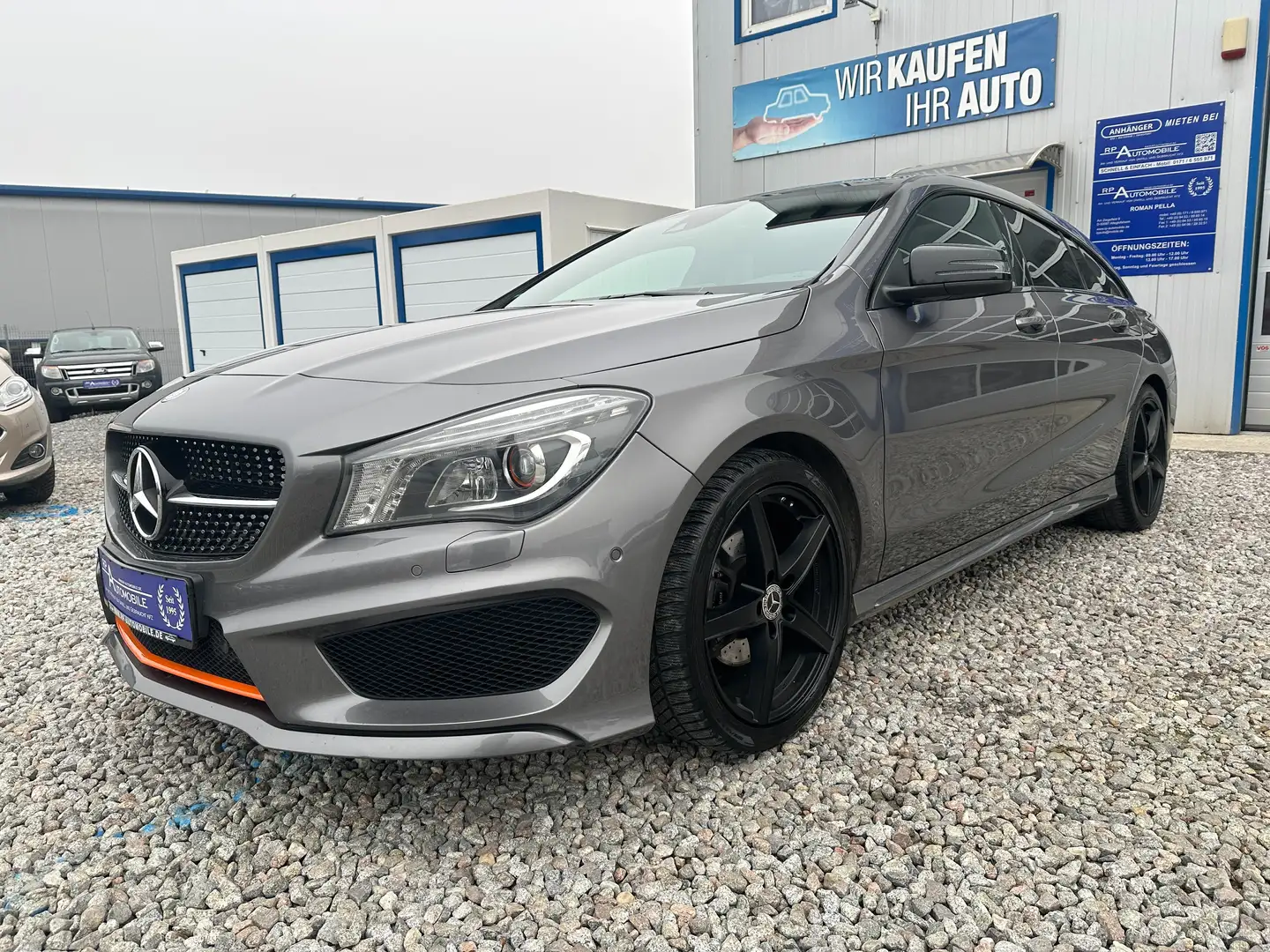 Mercedes-Benz CLA 200 CLA 200 Orange Art Edition XENON NAVI KAMERA LEDER Grau - 1