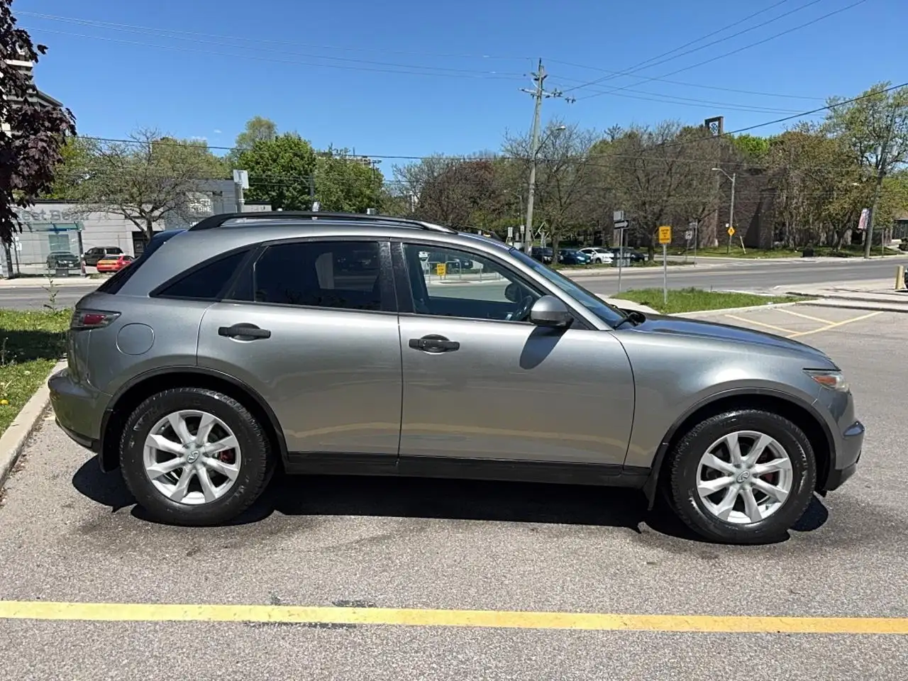 Infiniti FX снимка Infiniti FX