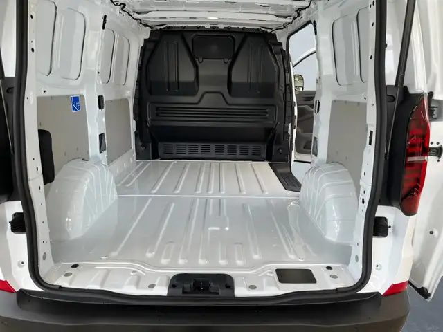 Volkswagen Transporter view 14