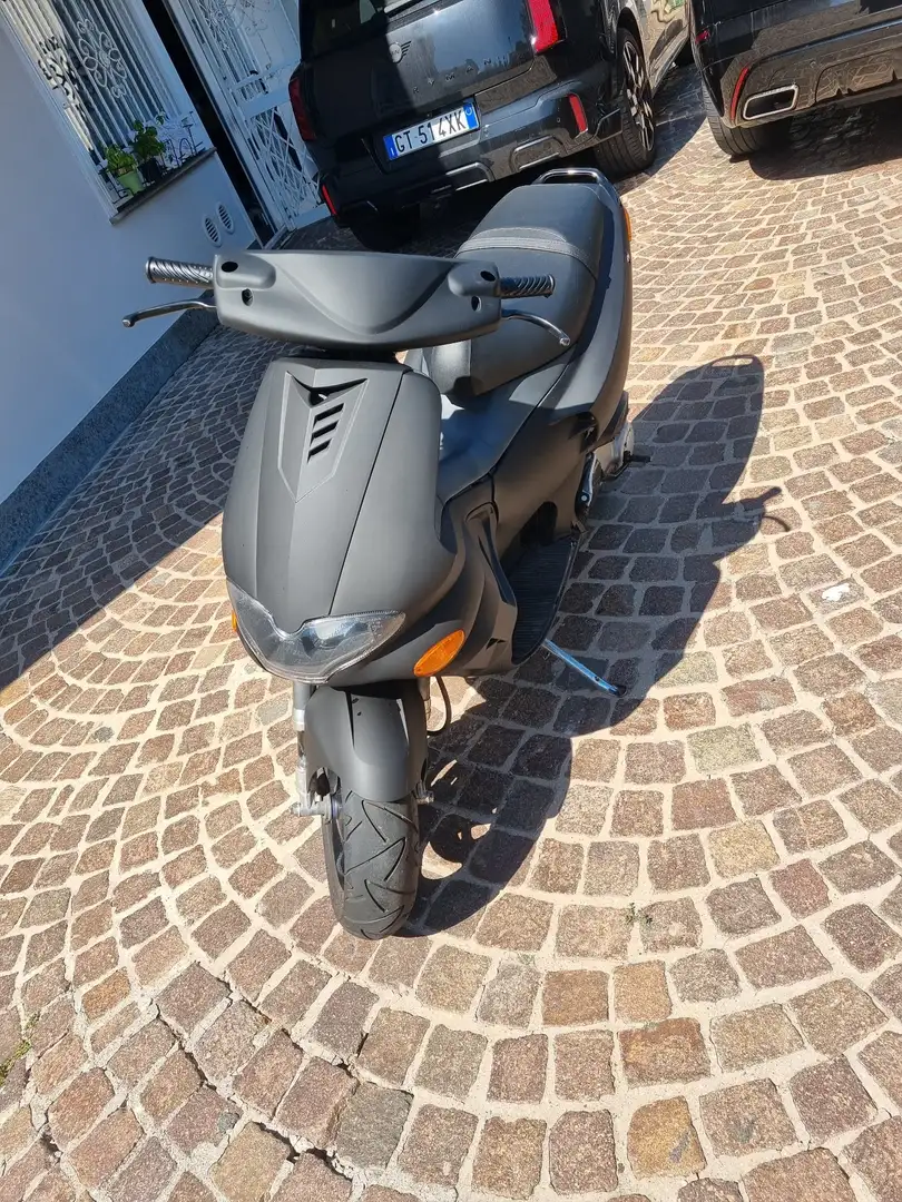 Gilera Runner 50 Zwart - 2