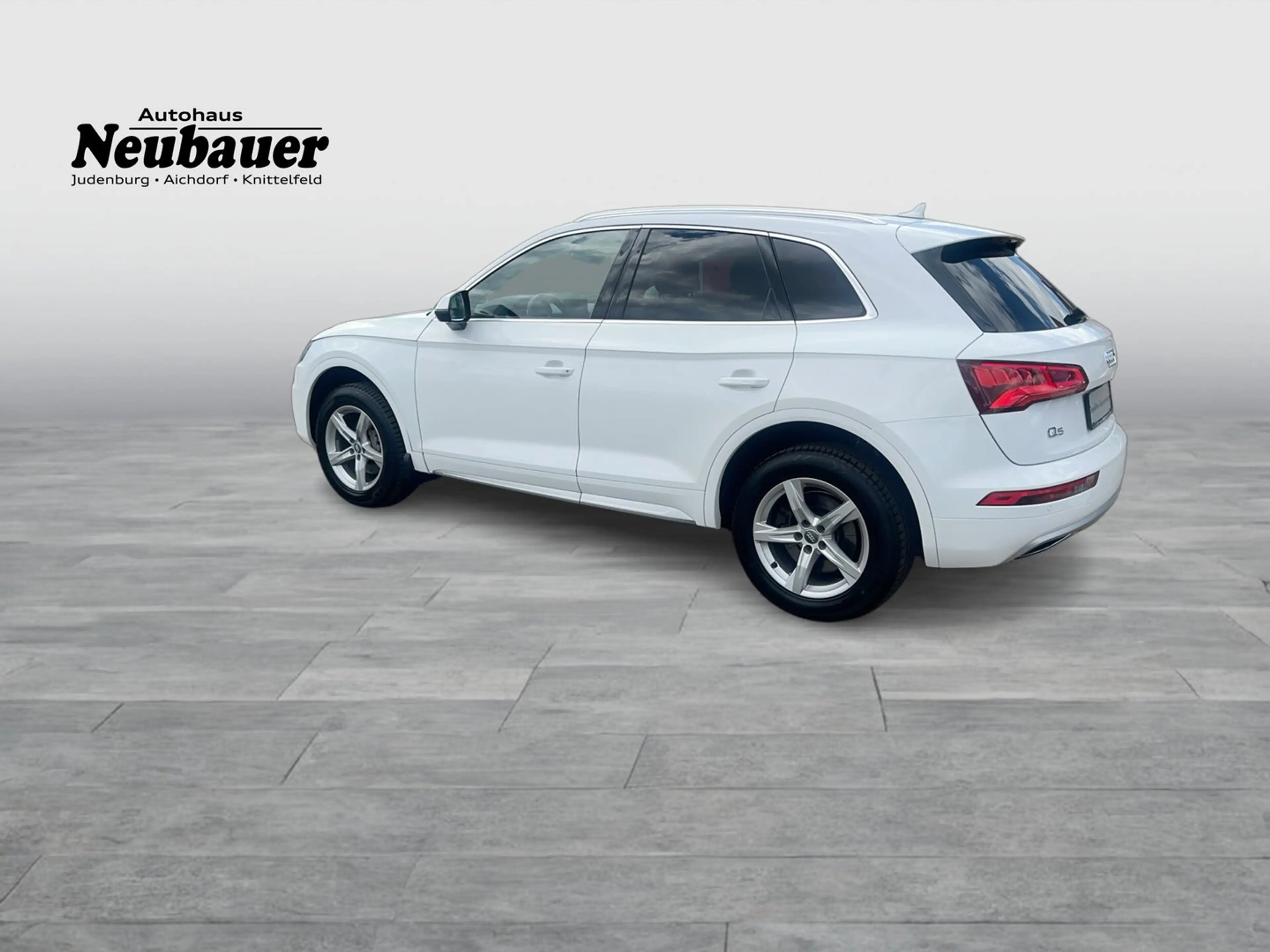 Audi Q5 quattro sport — photo 3