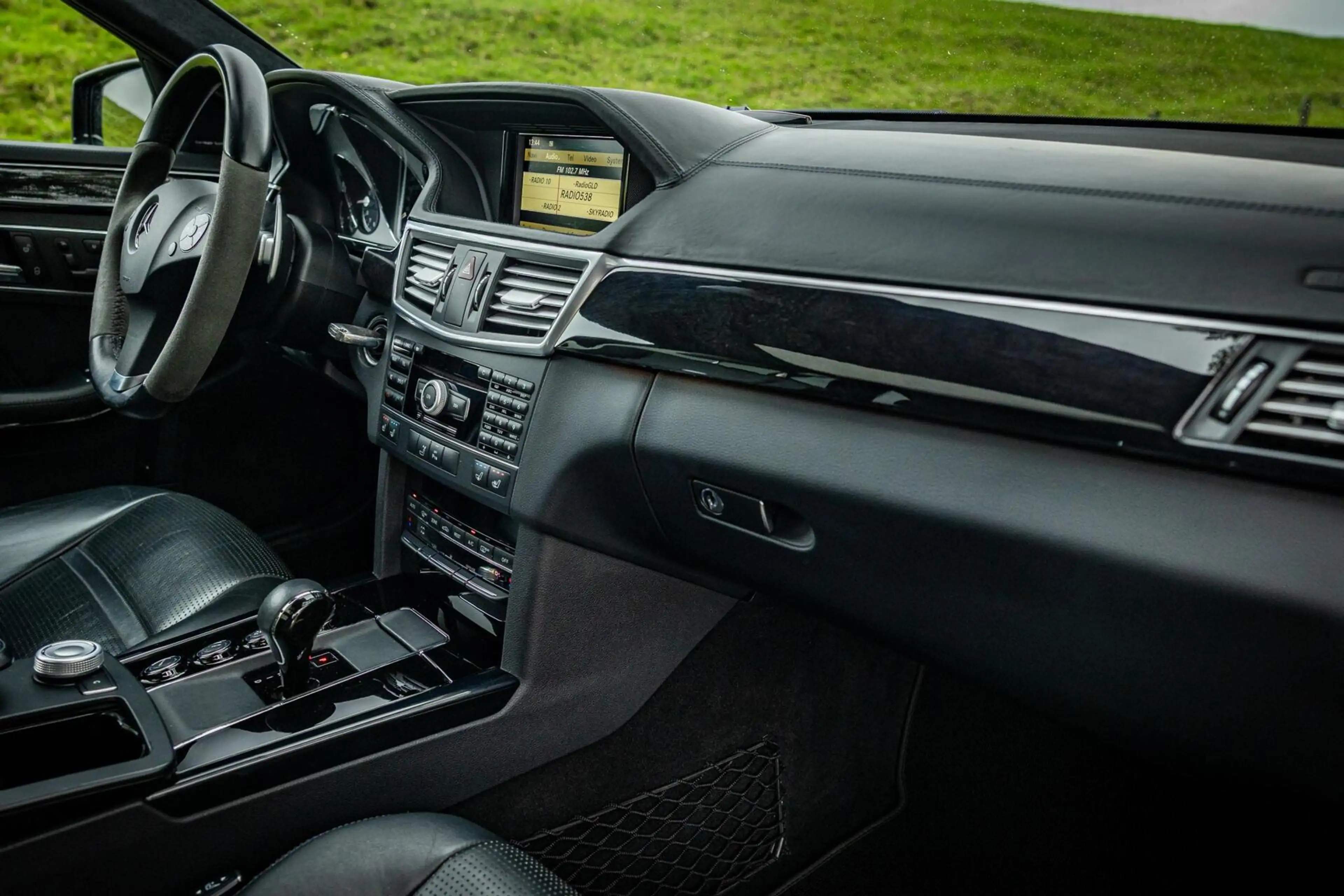 Mercedes-Benz E 63 AMG Estate |Memory|Pano|Harman/Kardon — photo 6
