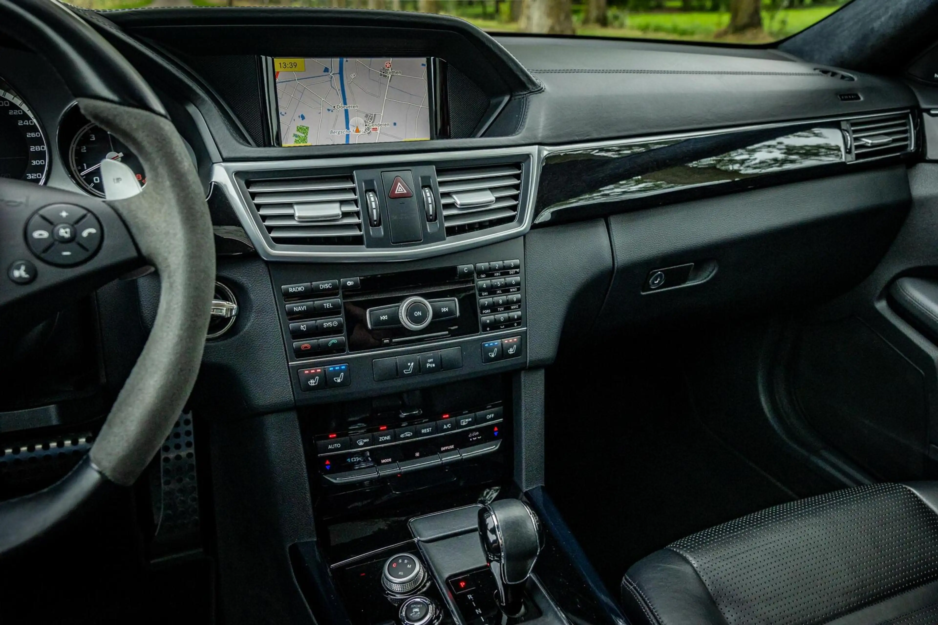 Mercedes-Benz E 63 AMG Estate |Memory|Pano|Harman/Kardon — photo 35