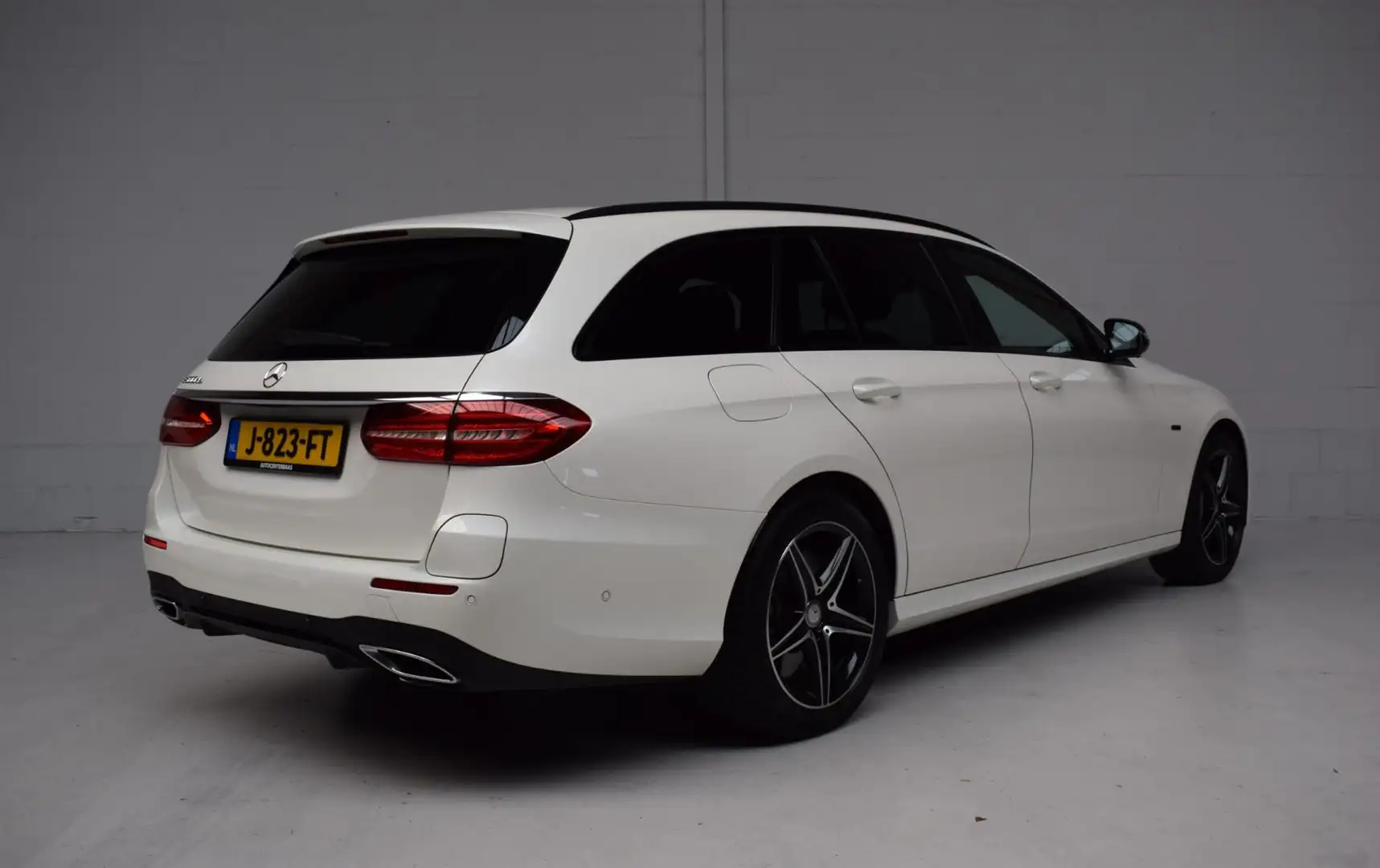 Mercedes-Benz E 300 Estate de Business Solution AMG ORG.NED / LEER / B Blanc - 2